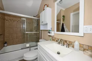 2116 W 32nd St, Loveland, OH 44113 - Photo 13