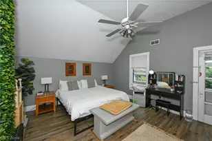 2116 W 32nd St, Loveland, OH 44113 - Photo 15