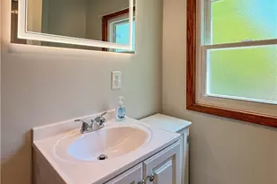 2116 W 32nd St, Loveland, OH 44113 - Photo 47