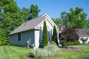 5216 Nashua Dr, Austintown, OH 44515 - Photo 3