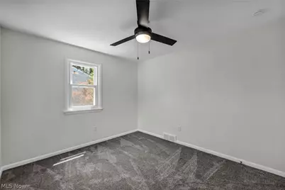 8455 W Ridge Road, Elyria, OH 44035 - Photo 21