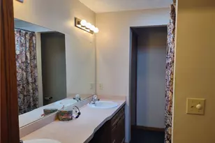 3842 Park Ridge Dr, Green, OH 44685 - Photo 9