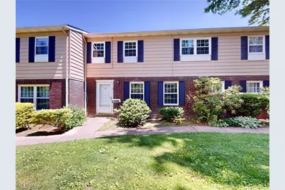8240 Deepwood Boulevard #7-2, Mentor, OH 44060 - Photo 1