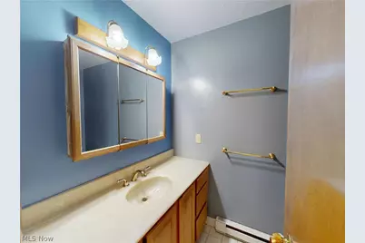 8240 Deepwood Boulevard #7-2, Mentor, OH 44060 - Photo 35