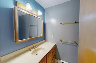 8240 Deepwood Blvd, Mentor, OH 44060 - Photo 35