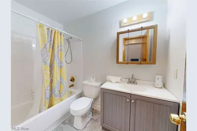 8240 Deepwood Boulevard #7-2, Mentor, OH 44060 - Photo 19