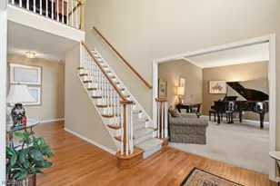 593 Brookstone Ct, Copley, OH 44321 - Photo 3