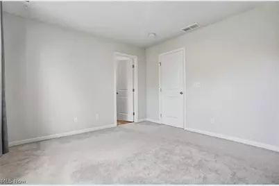 212 Raintree Lane, Painesville Twp, OH 44077 - Photo 17