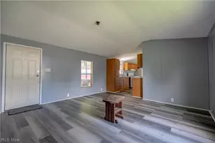 62 Redwood Dr, Beloit, OH 44609 - Photo 5