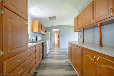 62 Redwood Drive, Beloit, OH 44609 - Photo 11