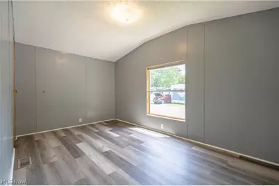 62 Redwood Drive, Beloit, OH 44609 - Photo 13
