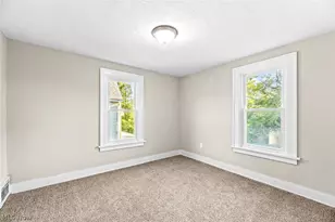 1421 Elder Ave, Akron, OH 44301 - Photo 23