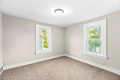 1421 Elder Avenue, Akron, OH 44301 - Photo 21