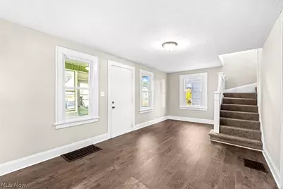 1421 Elder Avenue, Akron, OH 44301 - Photo 5