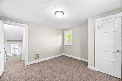 1421 Elder Avenue, Akron, OH 44301 - Photo 15