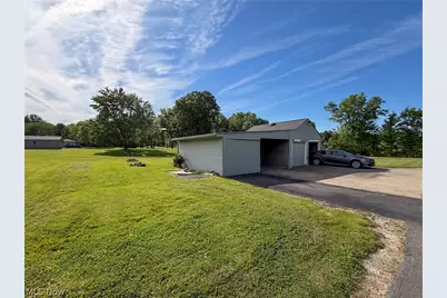 4453 Herner County Line Road, Worthington, OH 44470 - Photo 5