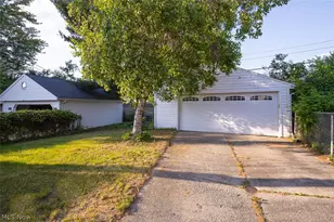 6602 Brownfield Dr, Parma, OH 44129 - Photo 31