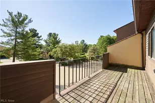 880 Hampton Ridge Dr, Akron, OH 44313 - Photo 27