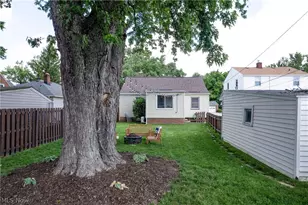 8111 Thornton Dr, Parma, OH 44129 - Photo 37