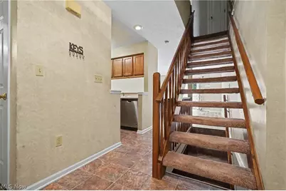 2412 Wrens Drive S, Stow, OH 44224 - Photo 5
