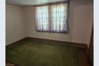 763 E Main Street, McConnelsville, OH 43756 - Photo 13