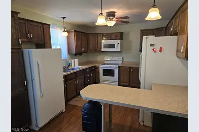 763 E Main Street, McConnelsville, OH 43756 - Photo 5