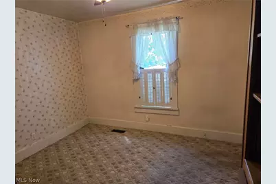 763 E Main Street, McConnelsville, OH 43756 - Photo 9