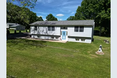 10685 Scotts Corner Road, Diamond, OH 44412 - Photo 3