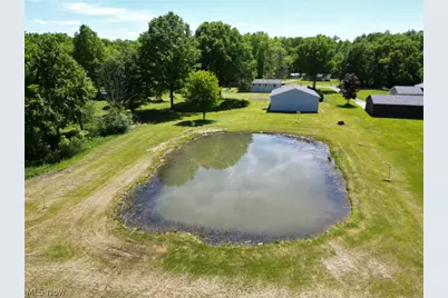 10685 Scotts Corner Road, Diamond, OH 44412 - Photo 15