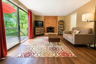 1044 Canyon View Rd, Sagamore Hills, OH 44067 - Photo 5