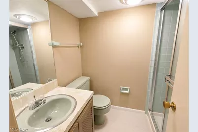1044 Canyon View Road #703F, Sagamore Hills, OH 44067 - Photo 23