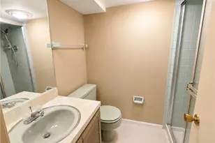 1044 Canyon View Rd, Sagamore Hills, OH 44067 - Photo 23
