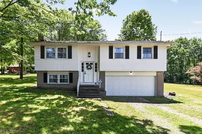 7926 Price Schaffer Road, Hubbard, OH 44425 - Photo 1