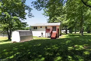 7926 Price Schaffer Rd, Hubbard, OH 44425 - Photo 21