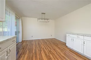 5326 Hillsboro Ave SE, Canton, OH 44707 - Photo 11