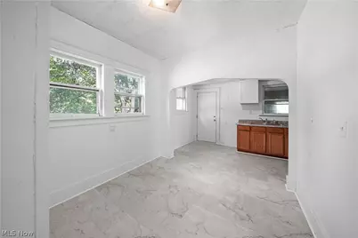 148 Saint Louis Avenue, Youngstown, OH 44507 - Photo 3