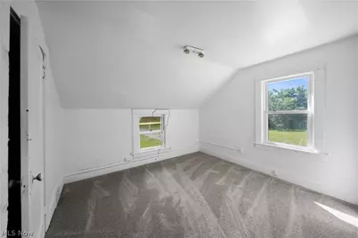 148 Saint Louis Avenue, Youngstown, OH 44507 - Photo 11