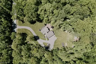 17138 Wood Acre Trail, Chagrin Falls, OH 44023 - Photo 3