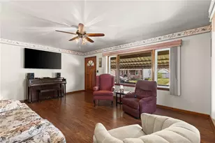 314 Mound St, Tiltonsville, OH 43963 - Photo 5