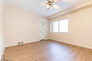2112 Acacia Park Dr, Lyndhurst, OH 44124 - Photo 19