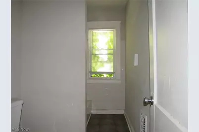 932 Wheelock Road, Loveland, OH 44103 - Photo 21