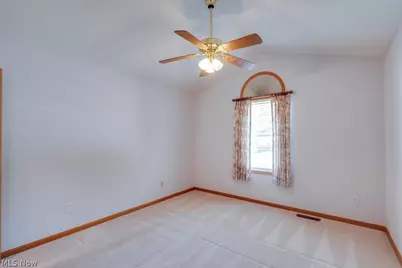 1488 Waters Edge Drive, Akron, OH 44313 - Photo 33