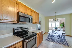 1488 Waters Edge Dr, Akron, OH 44313 - Photo 19