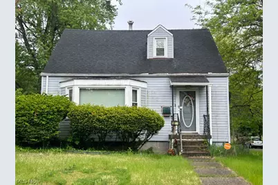 122 Alfaretta Avenue, Akron, OH 44310 - Photo 1
