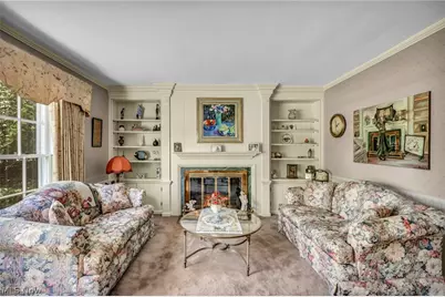 21439 Claythorne Road, Huber Heights, OH 44122 - Photo 5