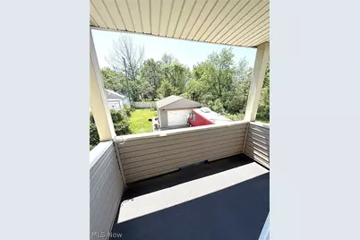 10514 Lamontier Avenue, Loveland, OH 44104 - Photo 33