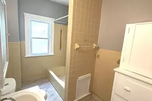 10514 Lamontier Ave, Loveland, OH 44104 - Photo 17