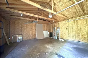 10514 Lamontier Ave, Loveland, OH 44104 - Photo 49