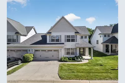 312 Lake Breeze Cove, Eastlake, OH 44095 - Photo 3