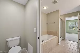 312 Lakebreeze Cove, Eastlake, OH 44095 - Photo 31